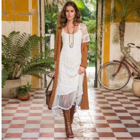 Sundance Dresses & Skirts - Sundance Air of Romance Lace Overlay Dress